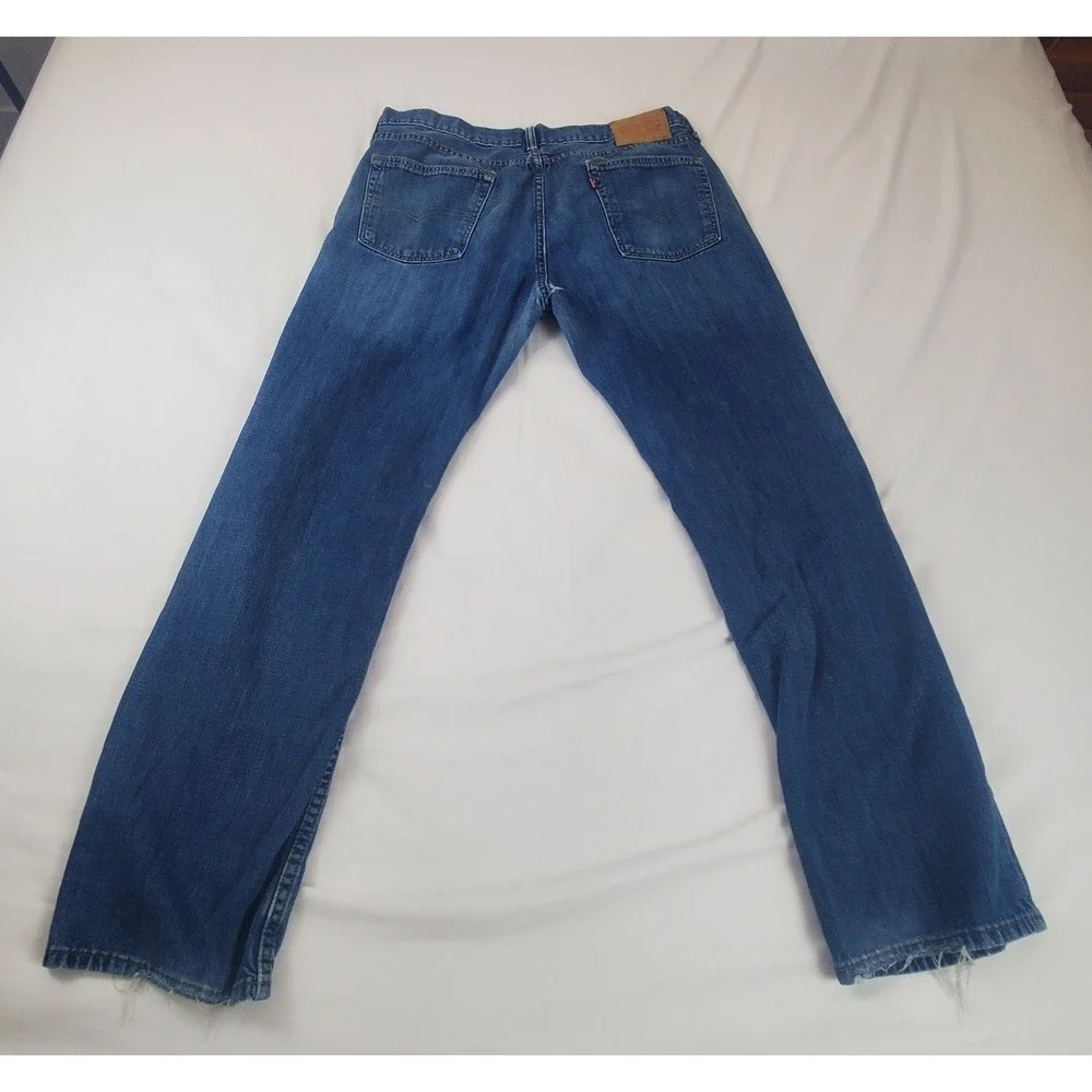 Levis 514 Straight Fit Mens Jeans Blue Medium Wash Distressed 32x30